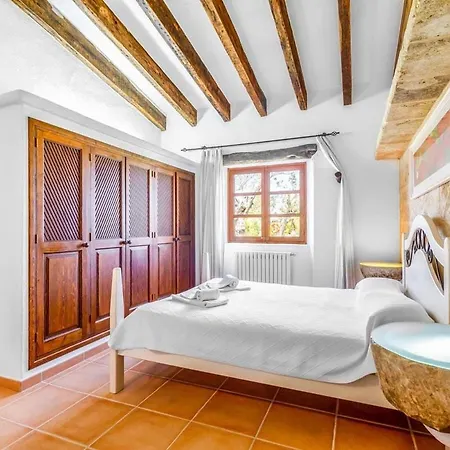 Countryside With Pool Near Pollensa By Renthousing Villa Alcudia (Mallorca)